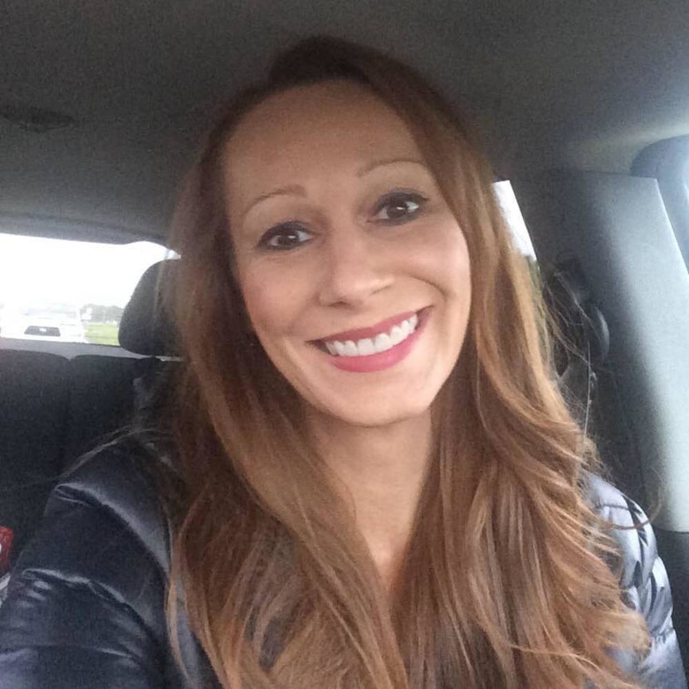 Meet your Posher, Anett